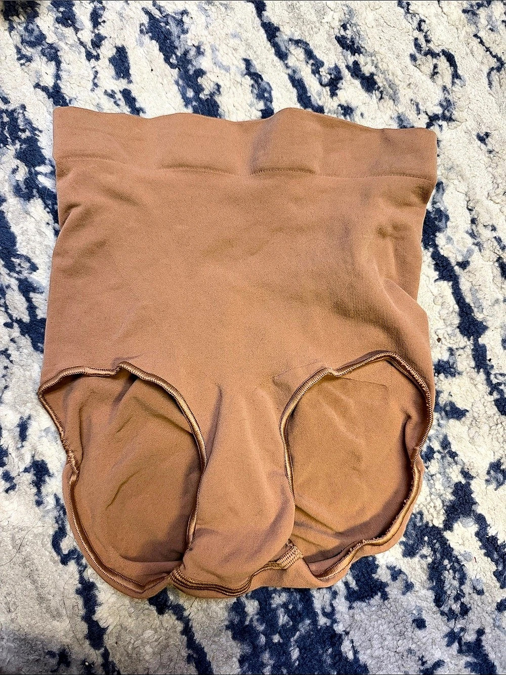 SKIMS seamless shapewear sculpting brief L/XL NWOT